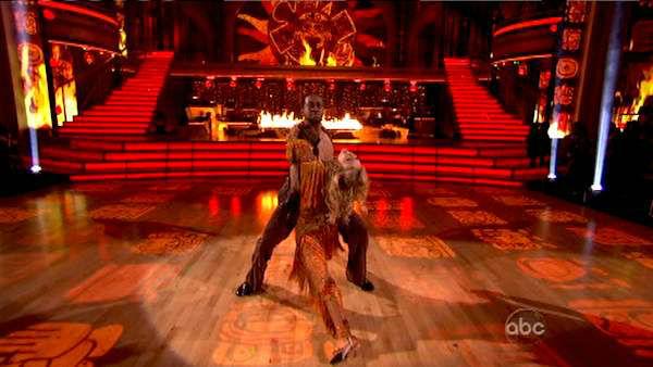 Jaleel White, who played Steve Urkel on 'Family Matters,' and his partner Kym Johnson received 24 out of 30 points from the judges for their Salsa on week five of 'Dancing With The Stars,' which aired on April 16, 2012.