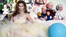 Heidi Klum appears in a photo from 1992, which was posted on her official Twitter account on April 19, 2012. - Provided courtesy of Twitpic.com/9bpbwr