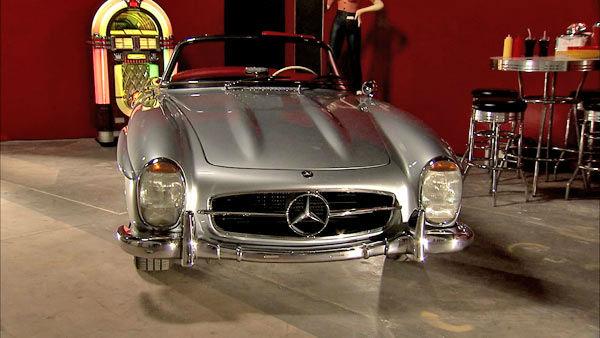 This 1957 300SL Roadster, photographed at a 2012 exhibit at the Warner Brothers Studios showcasing Mercedes-Benz automobiles featured in the movies.