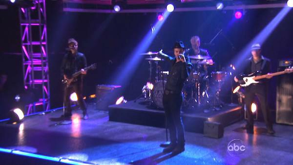 Gavin DeGraw returned to the ballroom as a special musical guest. He performed his new single 'Sweeter' on 'Dancing With The Stars: The Results Show' on Tuesday, May 1, 2012. The song was accompanied on the dance floor by his former partner Karina Smirnof