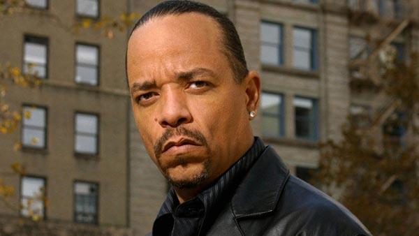 Ice T in a promotional photo for 'Law & Order: SVU'.