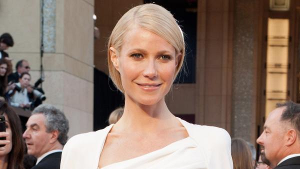 Gwyneth Paltrow arrives at the 84th Annual Academy Awards in Hollywood, CA on February 26, 2012. - Provided courtesy of Matt Petit / A.M.P.A.S. Gwyneth Paltrow arrives at the 84th Annual Academy Awards in Hollywood, CA on February 26, 2012. - Provided courtesy of Matt Petit / A.M.P.A.S.
