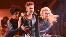 Justin Bieber performs on Dancing With The Stars: The Results Show on Tuesday, Sept. 25, 2012. - Provided courtesy of ABC