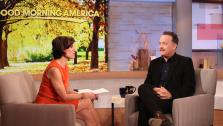 Elizabeth Vargas interviews Tom Hanks on ABCs Good Morning America on Oct. 19, 2012. - Provided courtesy of ABC