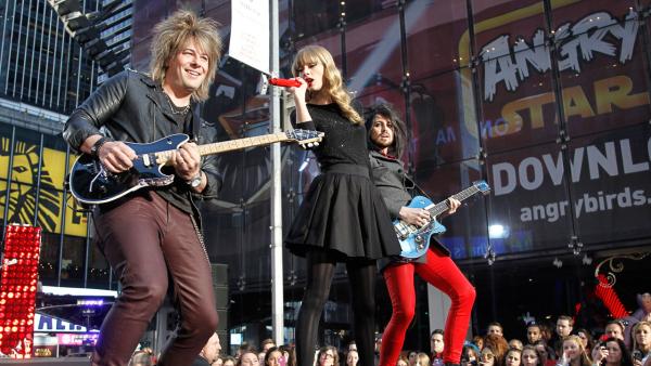 Taylor Swift performs in Times Square in New York City for ABCs Good Morning America on Oct. 23, 2012 to promote her new album Red. - Provided courtesy of Lou Rocco / ABC Taylor Swift performs in Times Square in New York City for ABCs Good Morning America on Oct. 23, 2012 to promote her new album Red. - Provided courtesy of Lou Rocco / ABC