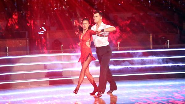 Reality star Melissa Rycroft and her partner Tony Dovolani received 30 out of 30 points from the judges for their Argentine Tango on 'Dancing With The Stars: All-Stars' on Monday, Nov. 19, 2012.