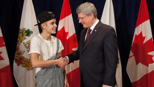 Justin Bieber receives the Diamond Jubilee Medal on November 23, 2012. - Provided courtesy of Flickr.com/photos/pmharper Justin Bieber receives the Diamond Jubilee Medal on November 23, 2012. - Provided courtesy of Flickr.com/photos/pmharper