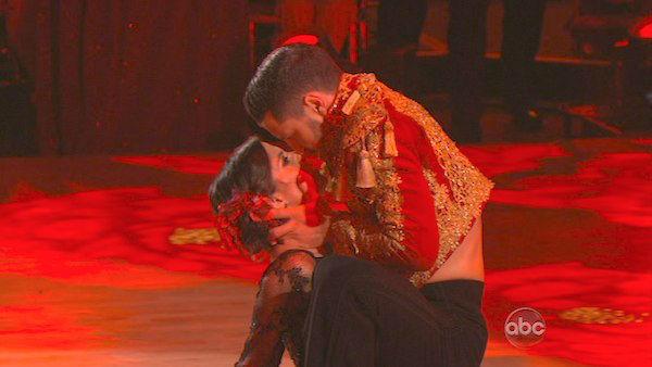'General Hospital' actress Kelly Monaco and her partner Valentin Chmerkovskiy received 29.5 out of 30 points from the judges for their Paso Doble on 'Dancing With The Stars: All-Stars,' which aired on November 26, 2012.