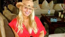 Jessica Simpson appears in a photo posted on her Twitter page on Dec. 27, 2012. - Provided courtesy of twitter.com/JessicaSimpson/status/284401802240200704/photo/1