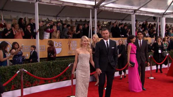 Naomi Watts and partner Lieb Schreiber pose on the red carpet at the 2013 SAG Awards in Los Angeles on Jan. 27, 2012.