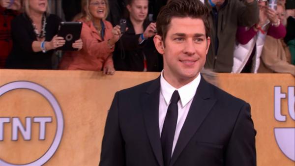 John Krasinki appears on the red carpet at the 2013 SAG Awards in Los Angeles on Jan. 27, 2012.