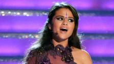 Selena Gomez performs on Dancing With The Stars: The Results Show on April 16, 2013. - Provided courtesy of ABC