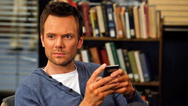 Joel McHale appears in a scene from a 2013 episode of Community. - Provided courtesy of NBC