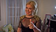 Kelly Clarkson appears in a photo posted on her Twitter page on Oct. 6, 2013. - Provided courtesy of twitter.com/kelly_clarkson/status/386900237052166144/photo/1 / pic.twitter.com/7ngnxHZu5o