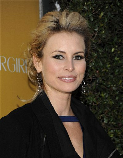 Model Niki Taylor is one of the 2011 contestants...