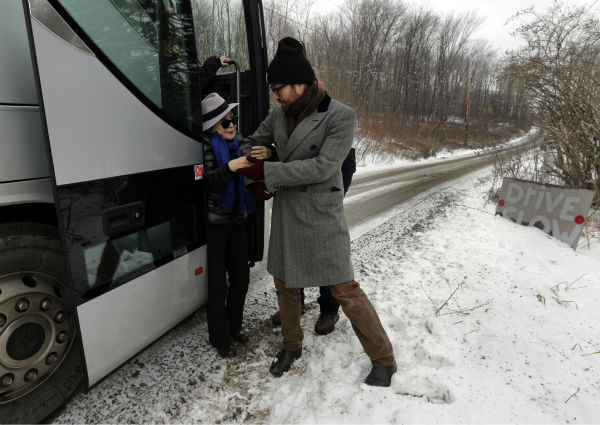 Sean Lennon talks with anti-fracking activist...