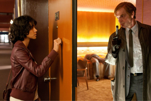 Halle Berry appears as Luisa Rey and Hugo...