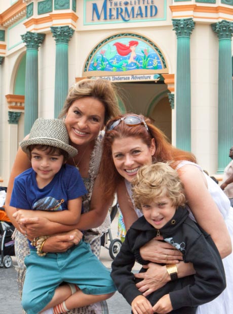 Mariska Hargitay and her son August join Debra...