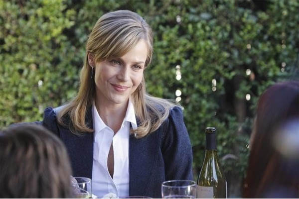 Julie Benz in a scene from 'No Ordinary Family'...