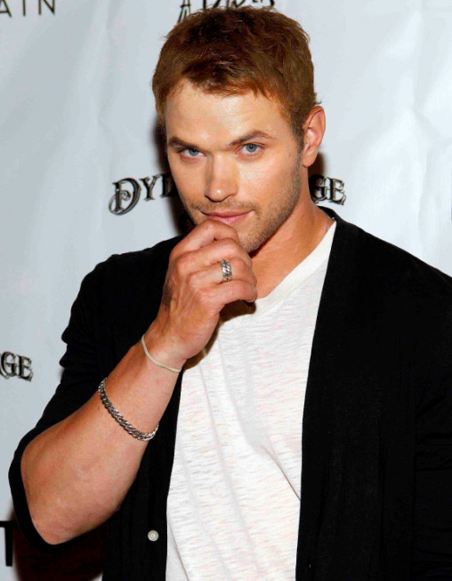 'Twilight' star Kellan Lutz attended the Dylan...
