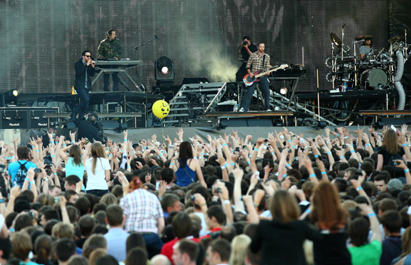 Linkin Park performs at 'Transformers 3: Dark of...