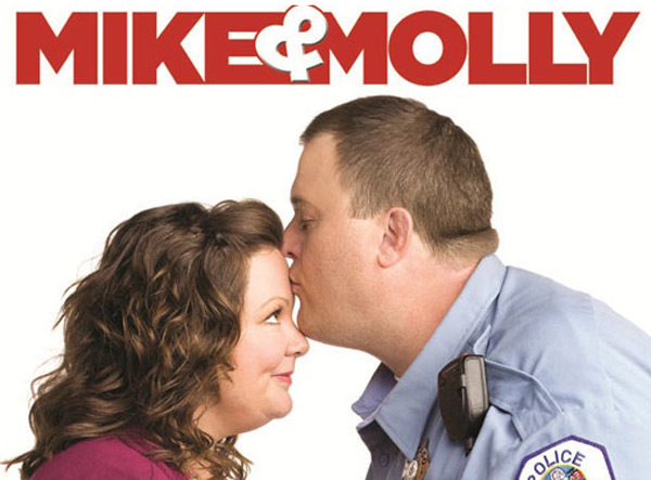 Still image of Melissa McCarthy and Billy Gardell from the show 'Mike and Molly.'