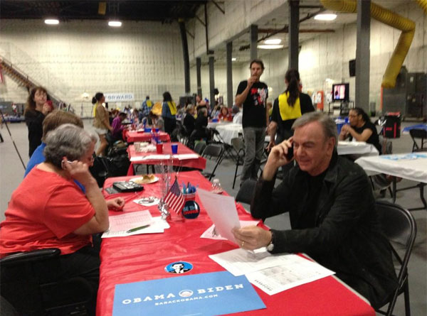 Singer Neil Diamond Tweeted this photo of...