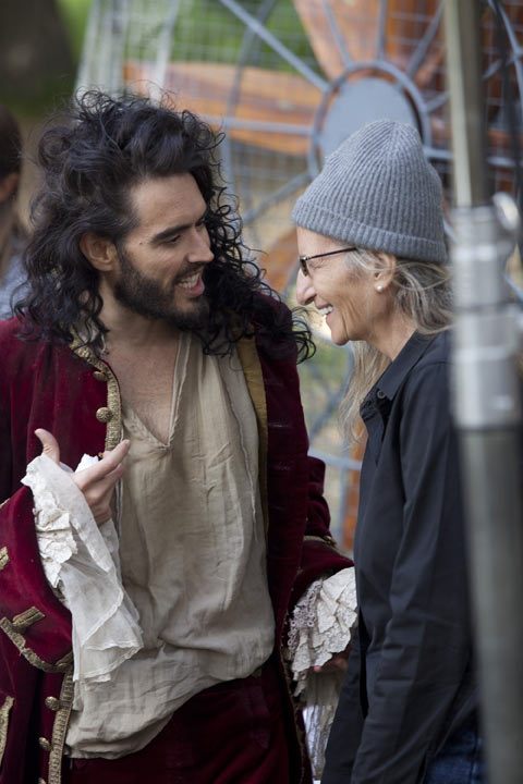 Russell Brand appears in a behind the scenes...