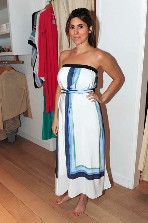 Pregnant Jamie-Lynn Sigler debuted her baby bump...