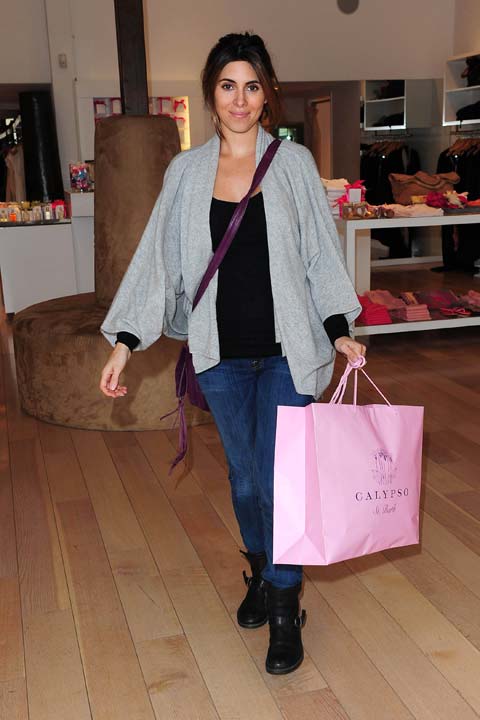 Pregnant Jamie-Lynn Sigler debuted her baby bump...