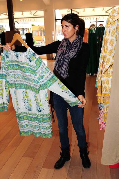 Pregnant Jamie-Lynn Sigler debuted her baby bump...