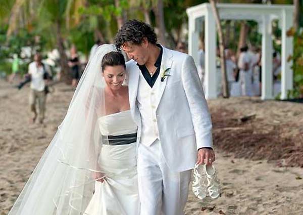 Shania Twain and husband Fr�d�ric Thi�baud...