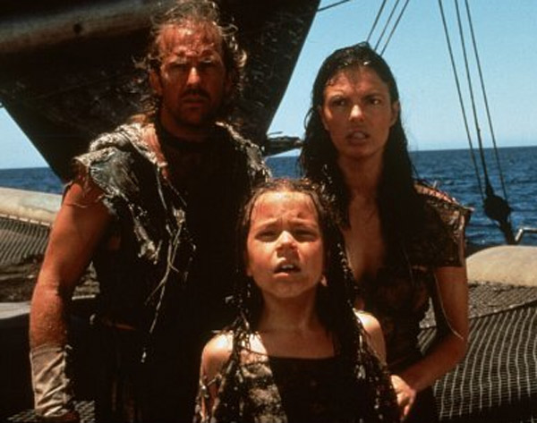 Kevin Costner (left), Jeanne Tripplehorn...