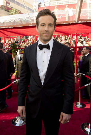 Ryan Reynolds on the red carpet, 2010.
