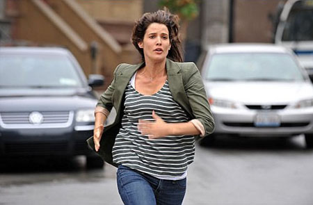 Cobie Smulders in a scene from 'How I Met Your...