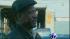 Different bus drivers react to bus crash ::