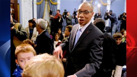 Deputy Mayor Dennis Walcott greets members of the student council from P.S. 10 in Brooklyn after a news conference where it was announced hed been appointed to the position of schools chancellor by New York City Mayor Michael Bloomberg after Schools Chancellor Cathie Black quit after three months on the job on Thursday, April 7, 2011 in New York. (AP Photo/Henny Ray Abrams)