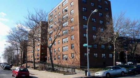 Brooklyn mom accused of abandoning kids