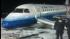 Plane makes emergency landing at Newark Airport ::