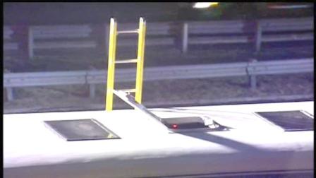 TEEN POPS HEAD OUT OF BUS, HITS NJ OVERPASS, DIES | 6abc.