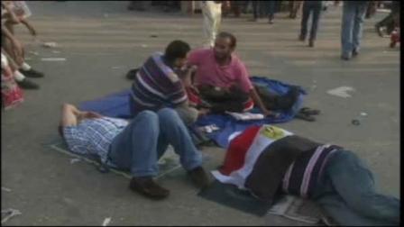 protesters in egypt expected to be besieged by police