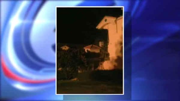 florida summer bay resort swallowed by sinkhole