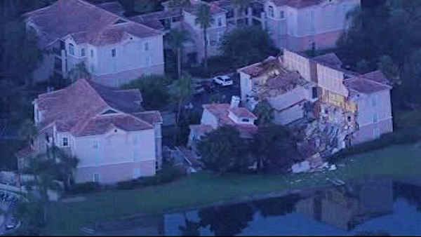 florida summer bay resort swallowed by sinkhole