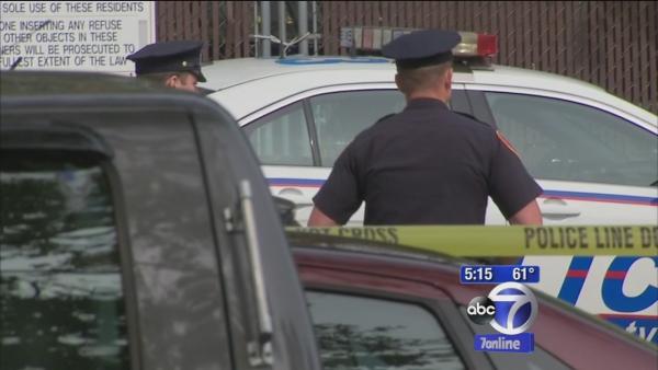 Police shoot man with knife on Long Island