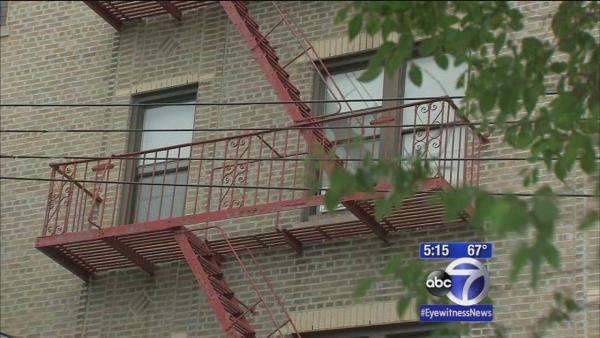 Bronx newborn killed after sister rolls on her in bed