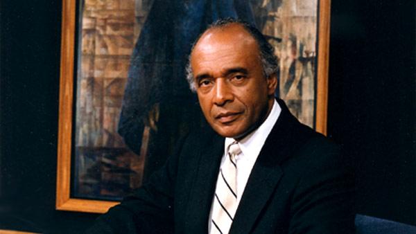 Gil Noble