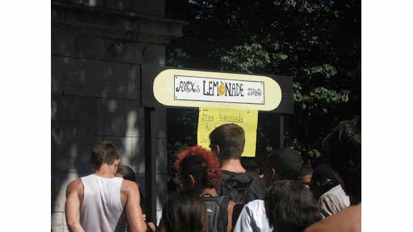 alex's lemonade stand