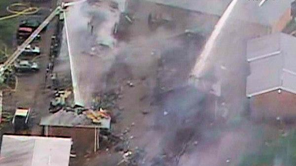 Navy jet crashes into apartment building in Virginia Beach | 7online.
