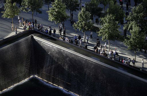 AP Photo/ Mark Lennihan)