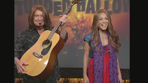 Regis Philbin and Kelly Ripa dressed up as 14 celebrities on their Halloween show.